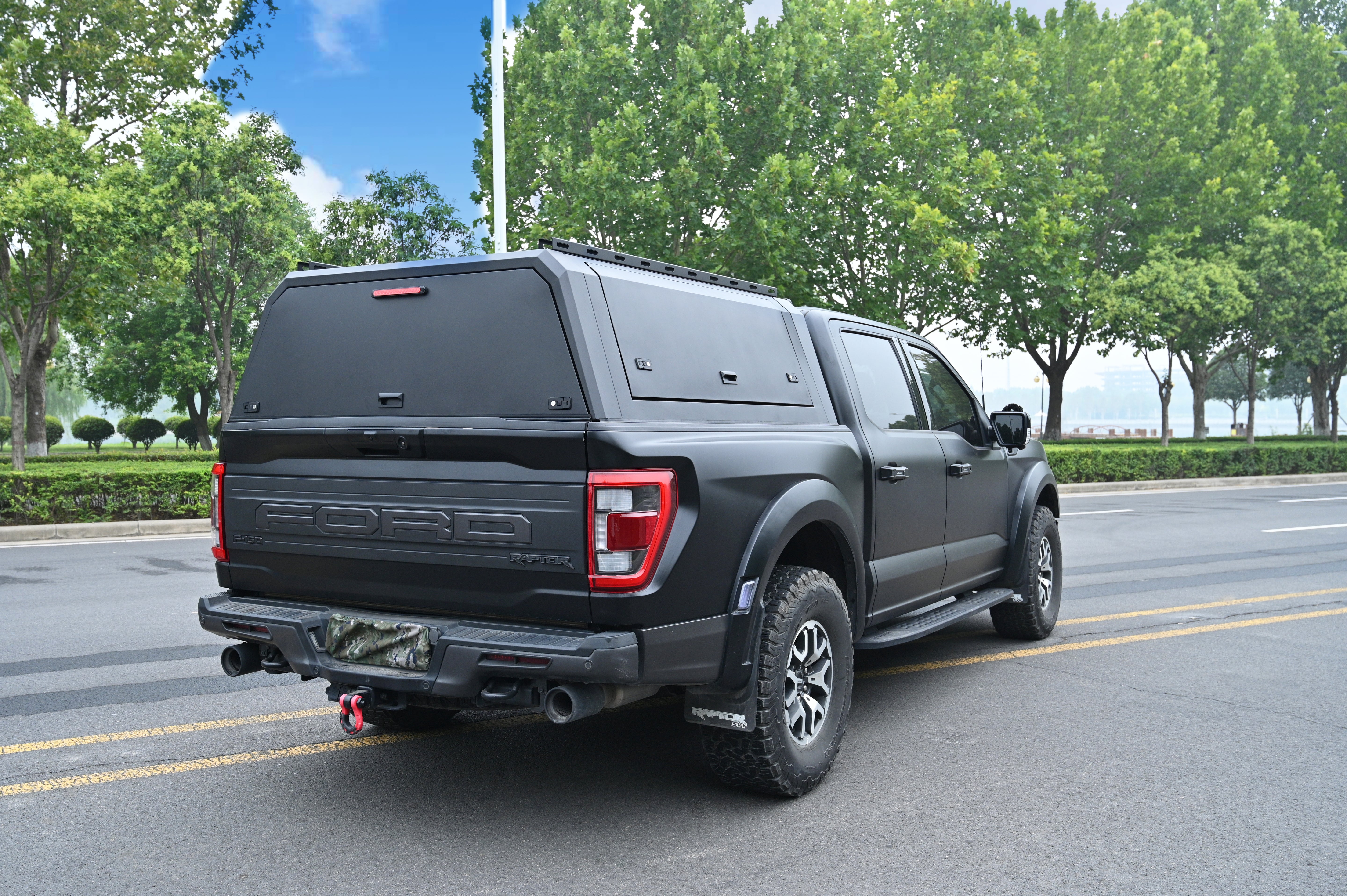 Fortress Truck Cap For Dodge