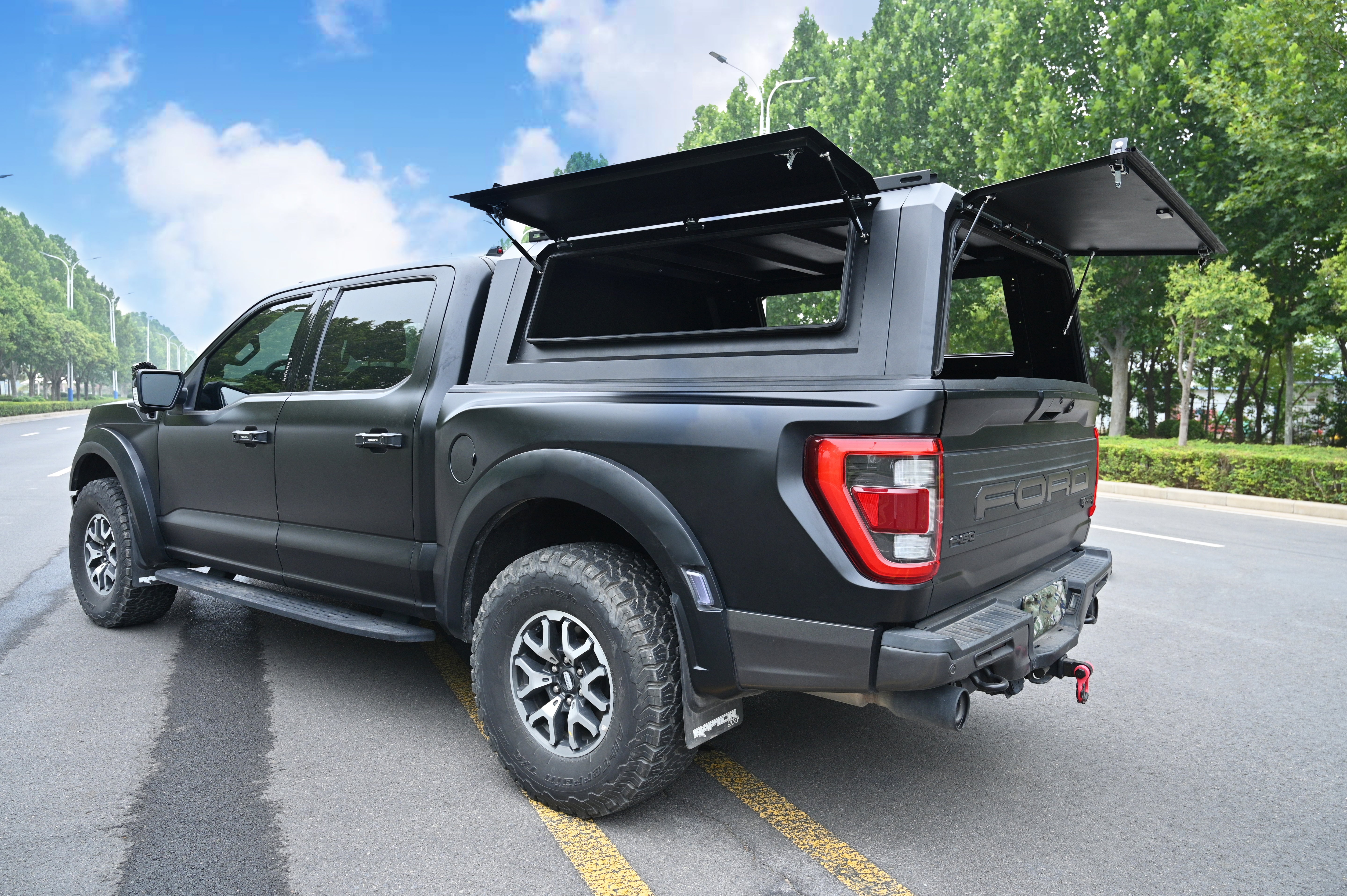 Fortress Truck Cap For Dodge