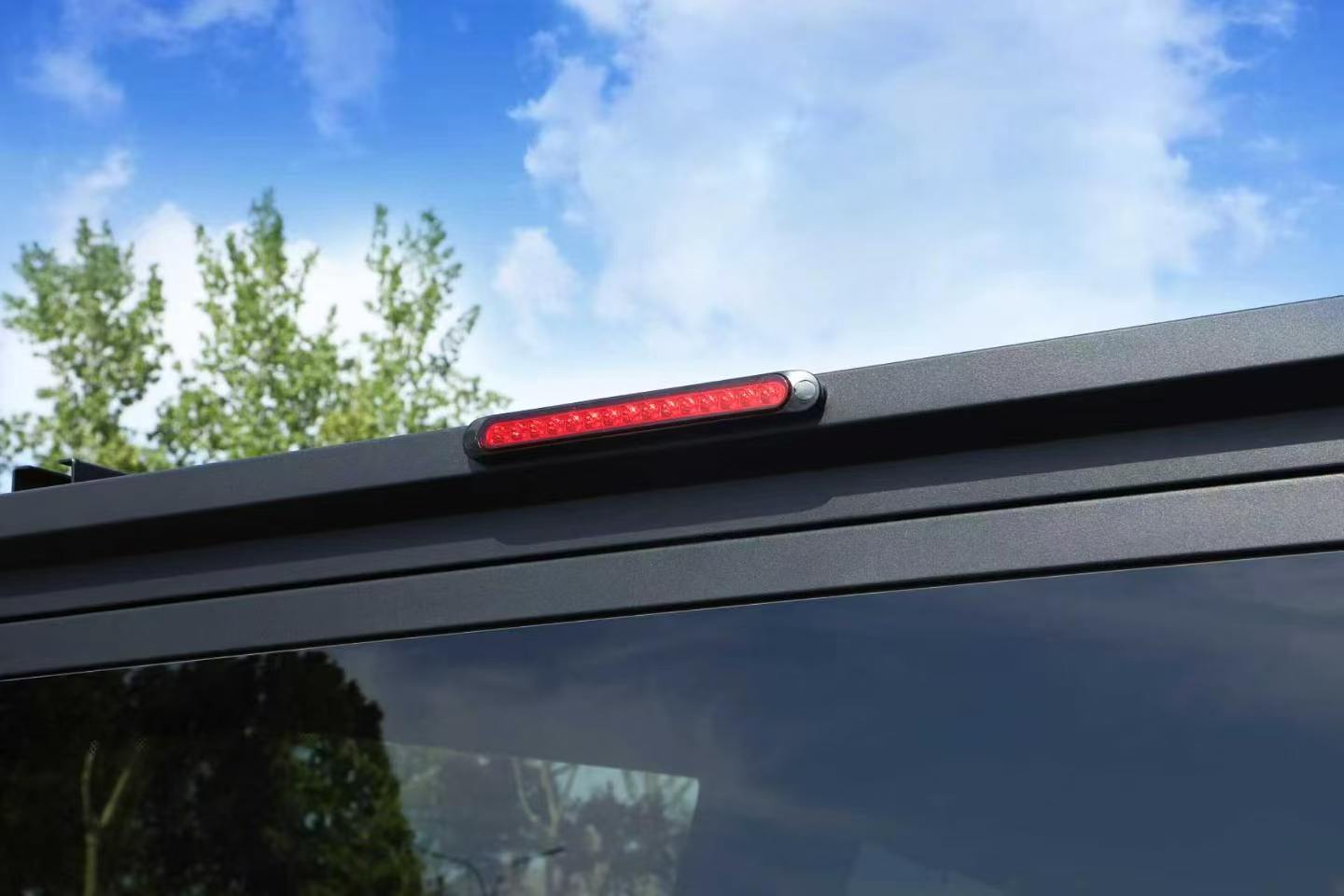 Pioneer Truck Cap For Ford