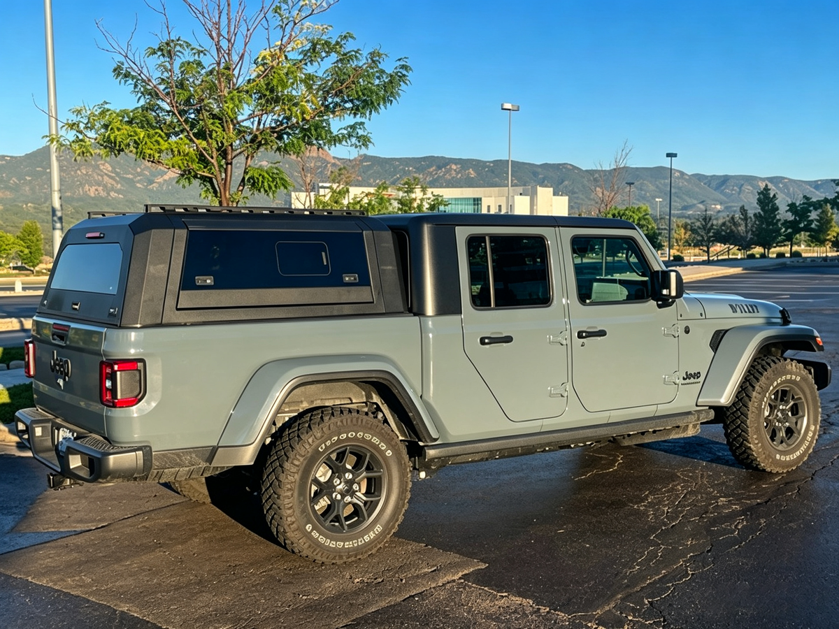 Elite Truck Cap For Jeep